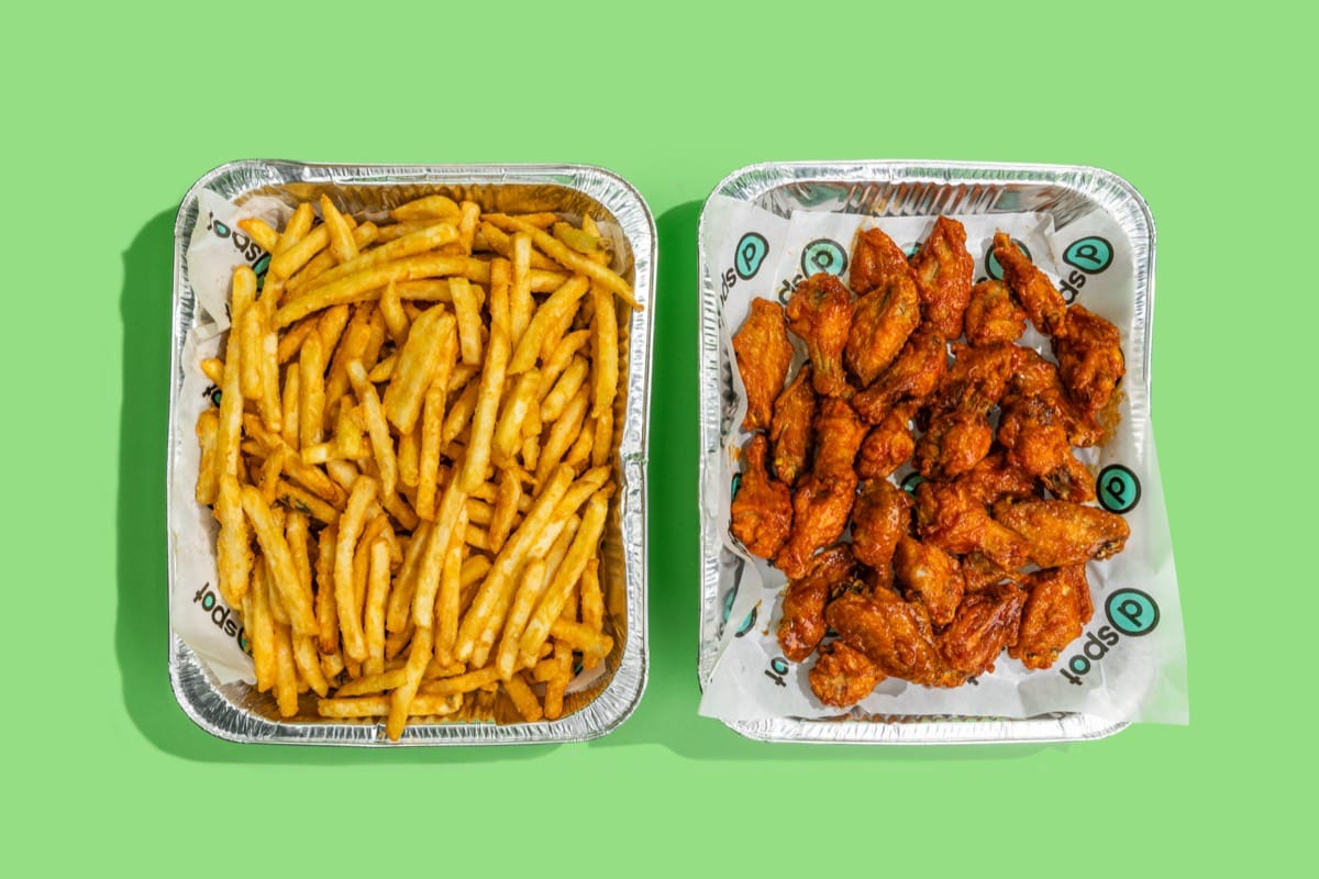Chicken wing and fries tray